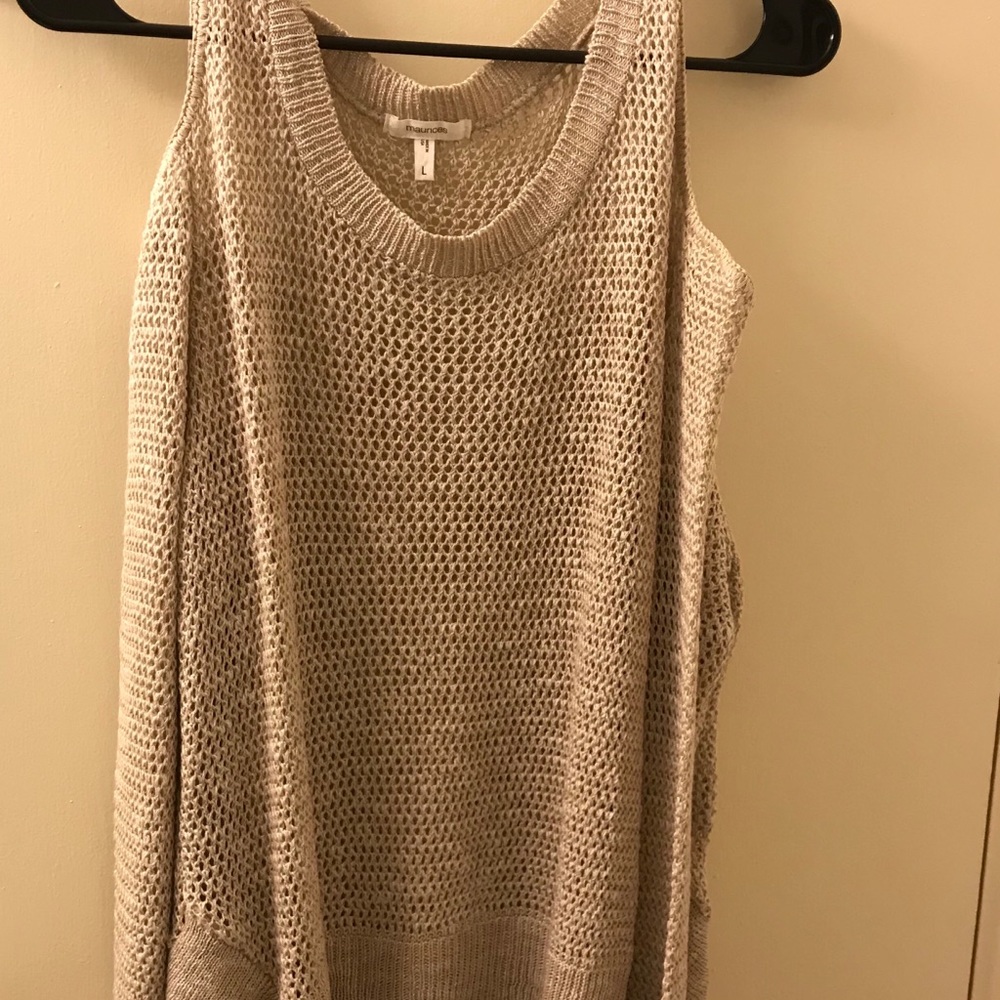 Maurice’s Large long sleeve